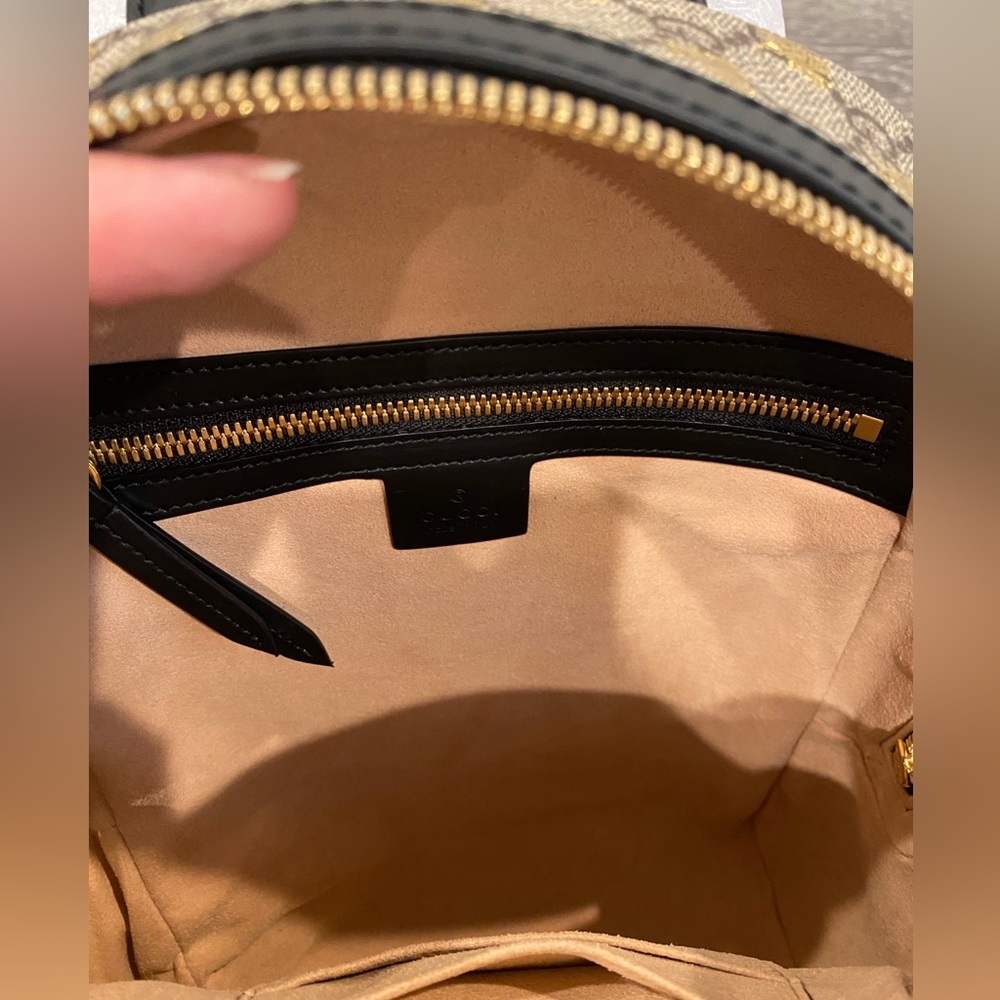 Gucci GG Supreme backpack - Picture 4 of 5